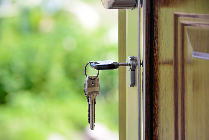 A2B Locks are able to provide local locksmiths in Bayswater to repair your broken locks. 